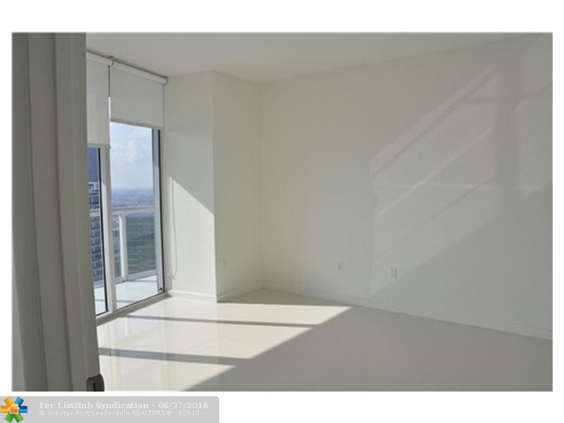 465 BRICKELL AV 5504, Miami, FL 33131