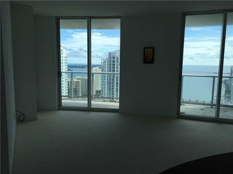 300 South Biscayne Blvd, Miami, FL 33131