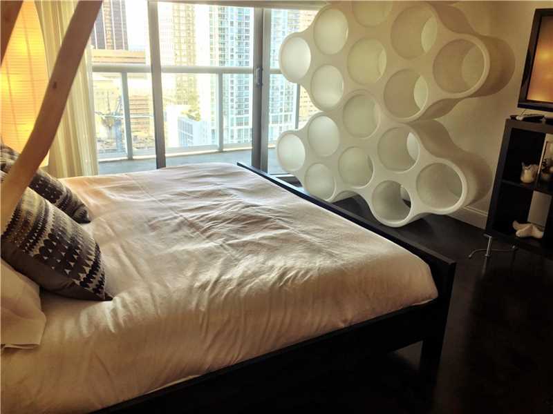 475Brickell Ave, Miami, FL 33131