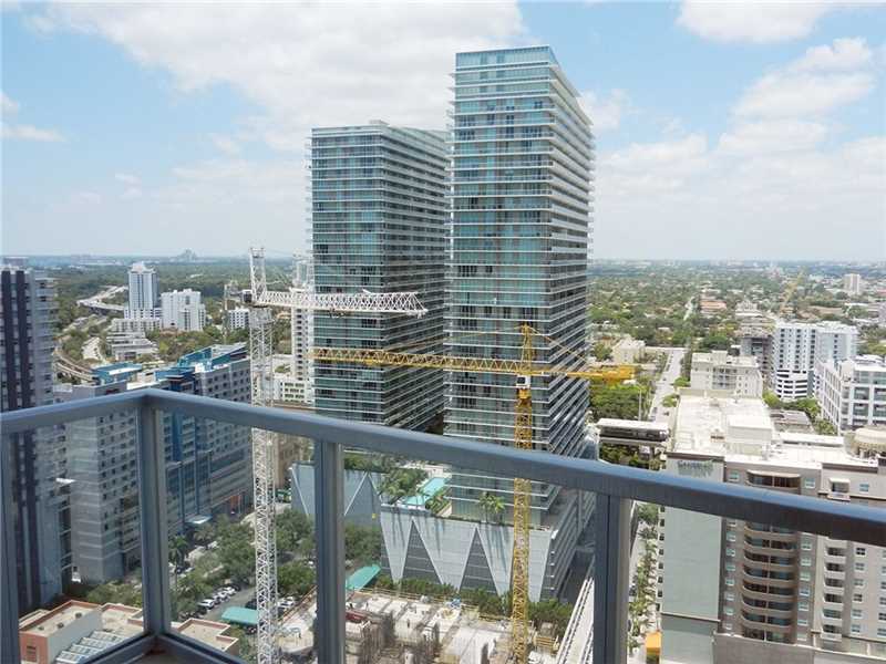 1050Brickell Ave, Miami, FL 33131
