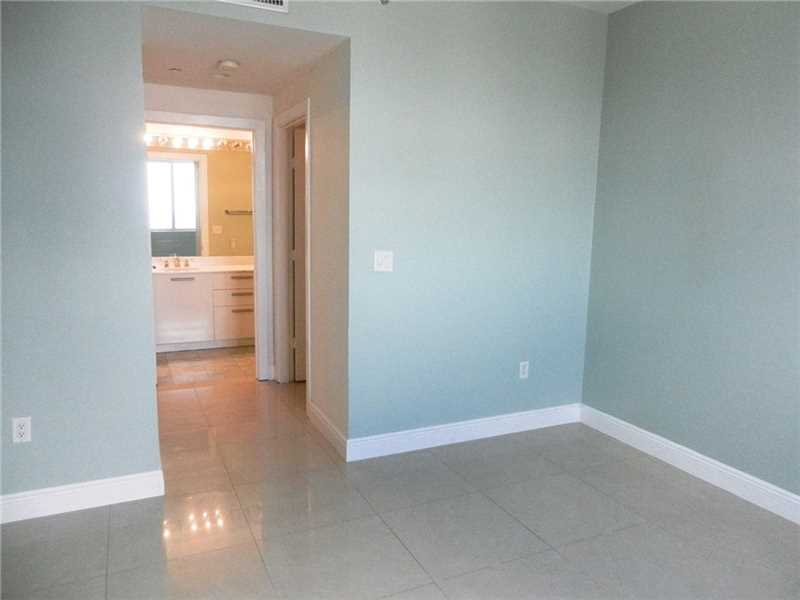 1050Brickell Ave, Miami, FL 33131