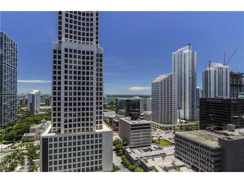 68 SE 6 St 1805, Miami, FL 33131