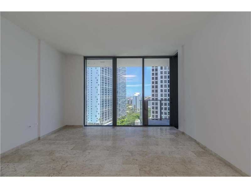 68 SE 6 St 1805, Miami, FL 33131