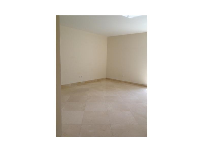 1331Brickell Bay Dr, Miami, FL 33131