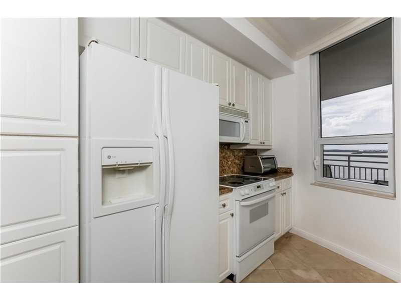 808Brickell Key Dr, Miami, FL 33131