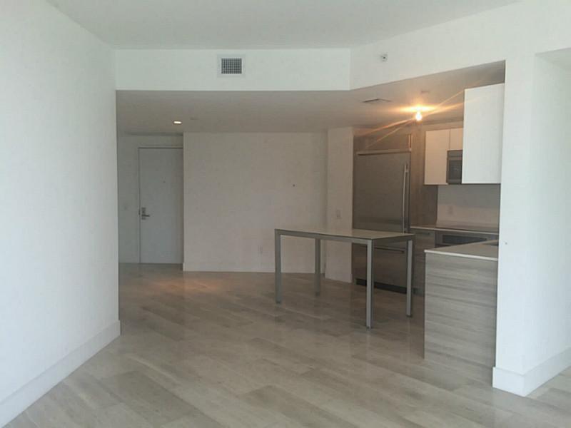 1300BRICKELL BAY DR, Miami, FL 33131