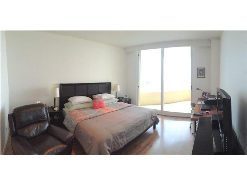888Brickell Key Dr, Miami, FL 33131