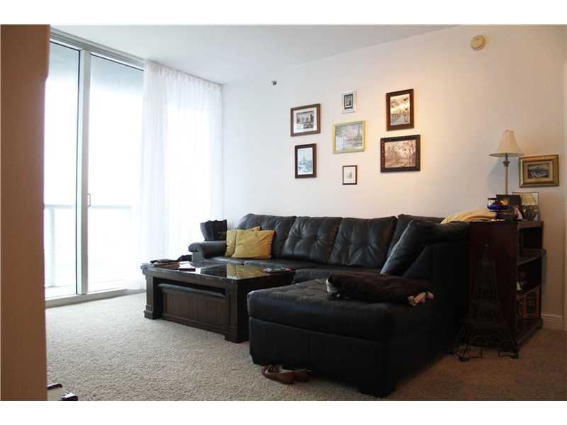 475Brickell Ave, Miami, FL 33131