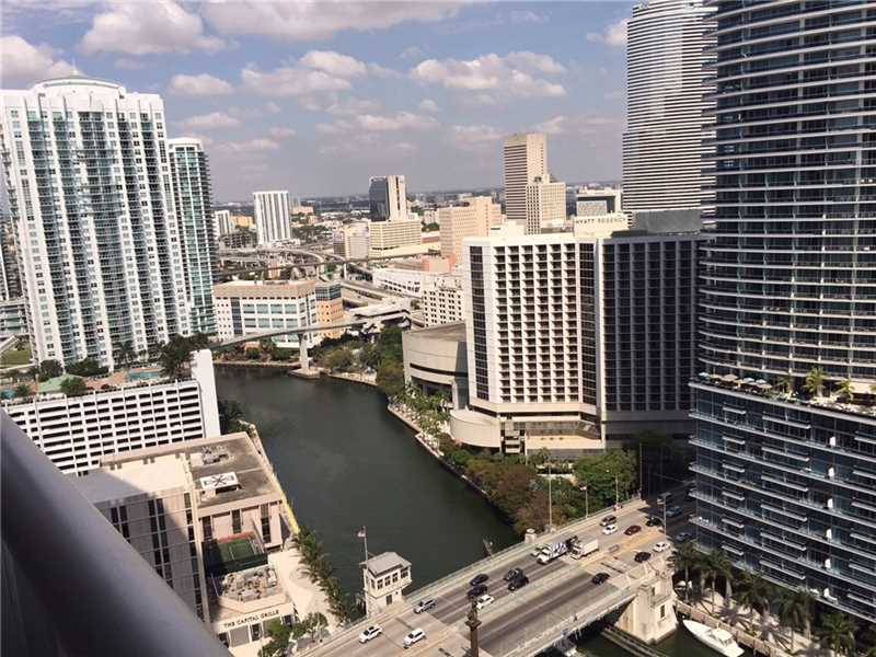 475Brickell Ave, Miami, FL 33131