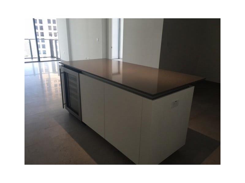 68 Southeast 6 Street, Miami, FL 33131