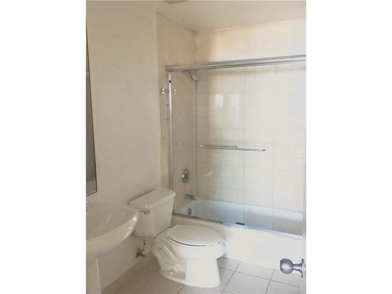 801BRICKELL KEY BL, Miami, FL 33131