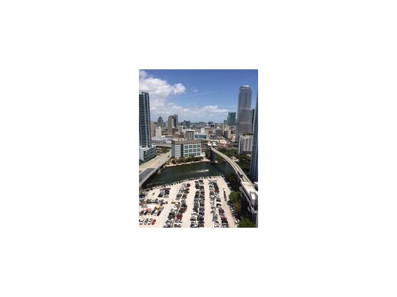 68 SE 6 STREET 2012, Miami, FL 33131