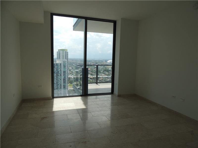 68 SE 6th # 3410, Miami, FL 33131