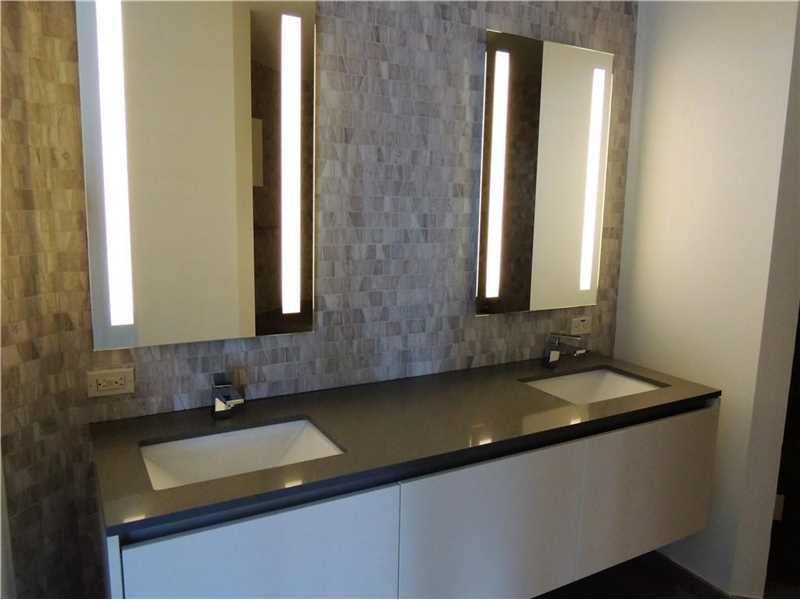 68 Se 6 Street # 2901, Miami, FL 33131