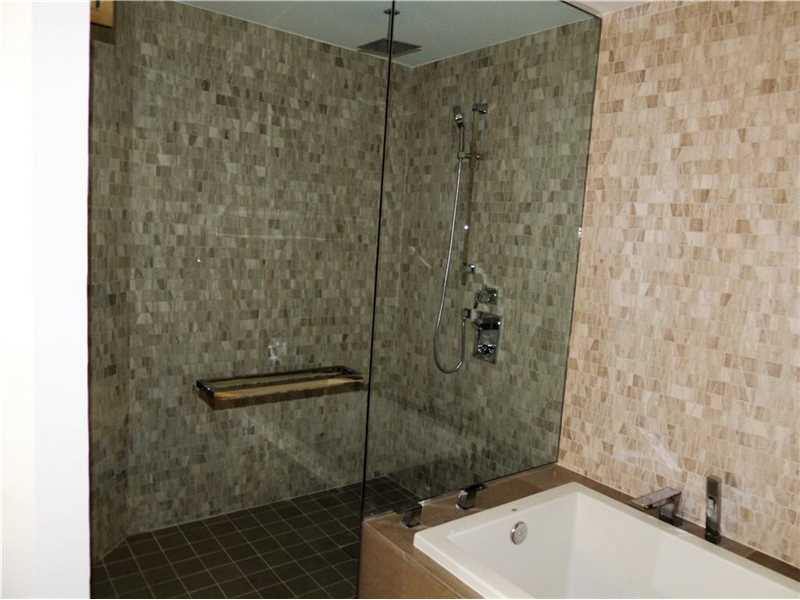 68 Se 6 Street # 2901, Miami, FL 33131