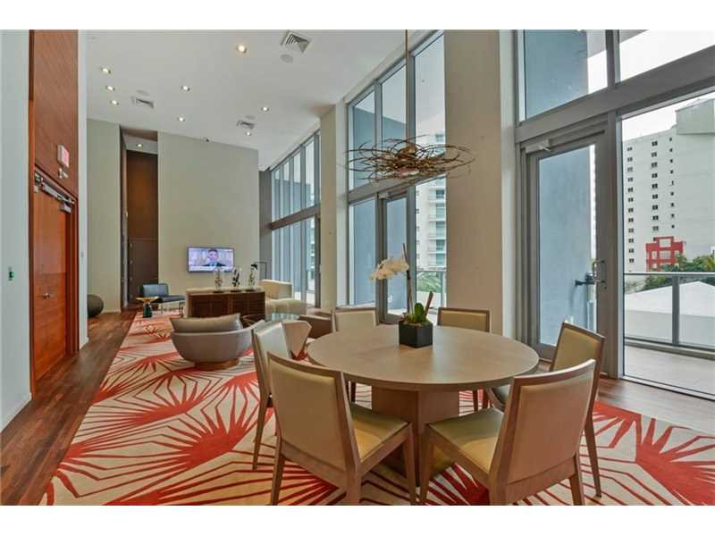 1300Brickell Bay Dr, Miami, FL 33131