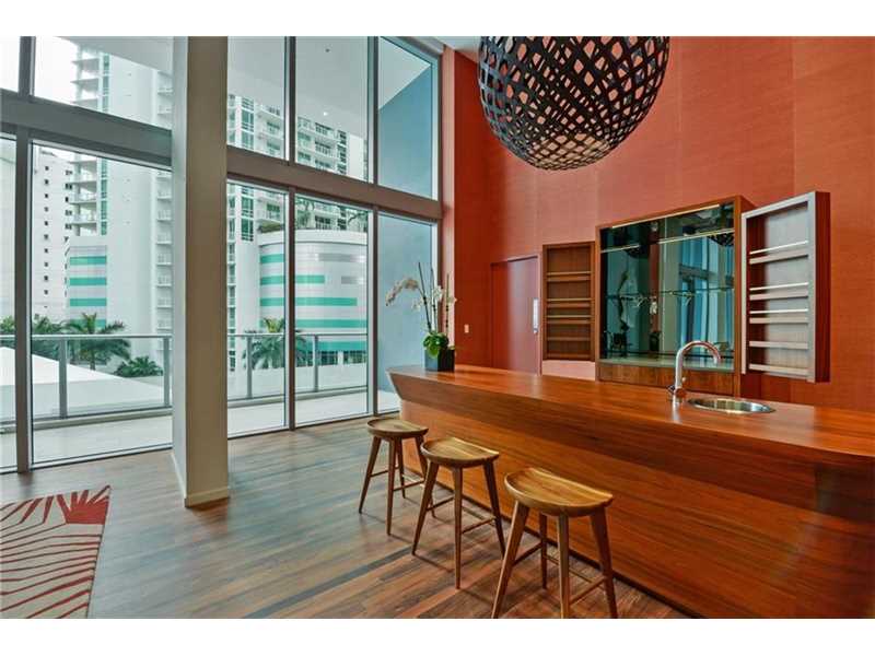 1300Brickell Bay Dr, Miami, FL 33131