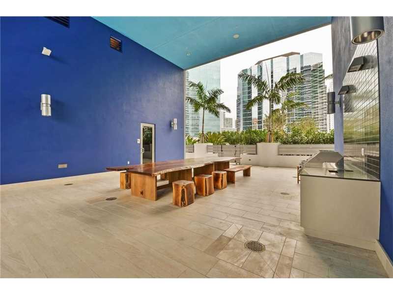 1300Brickell Bay Dr, Miami, FL 33131