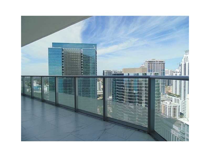 1300Brickell Bay Dr, Miami, FL 33131