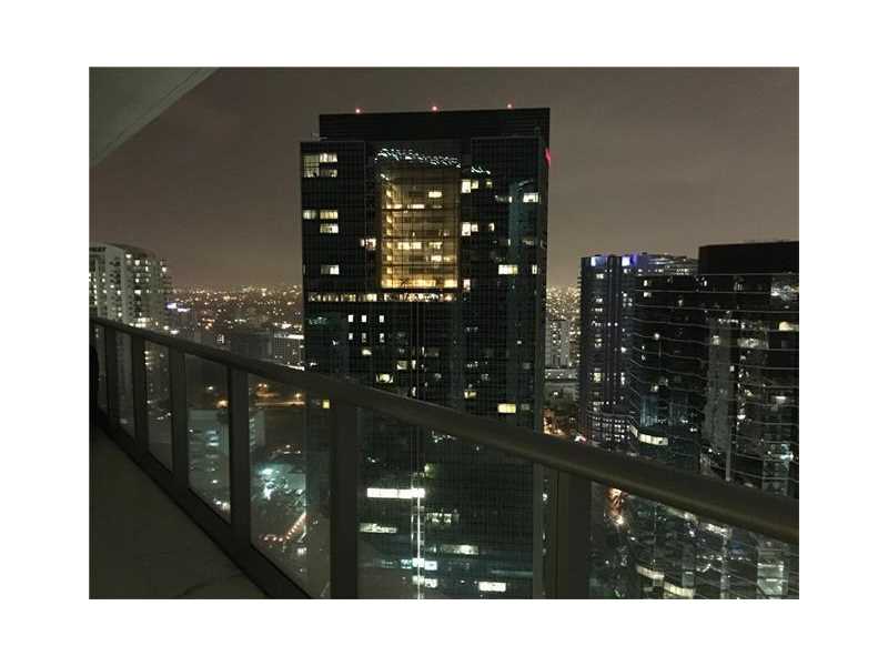 1300Brickell Bay Dr, Miami, FL 33131