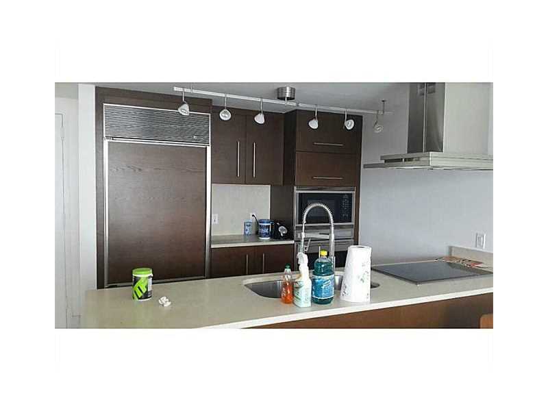 485BRICKELL AV, Miami, FL 33131