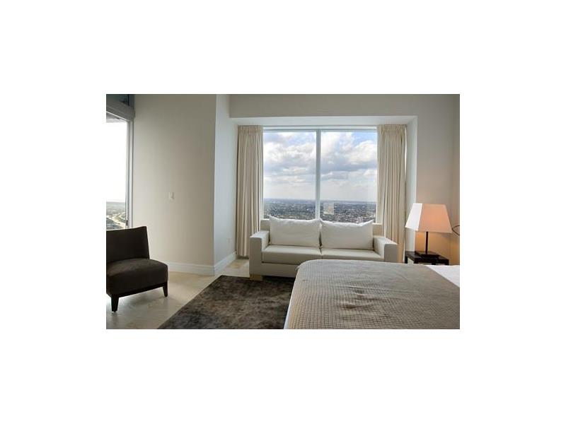 1425Brickell Ave, Miami, FL 33131