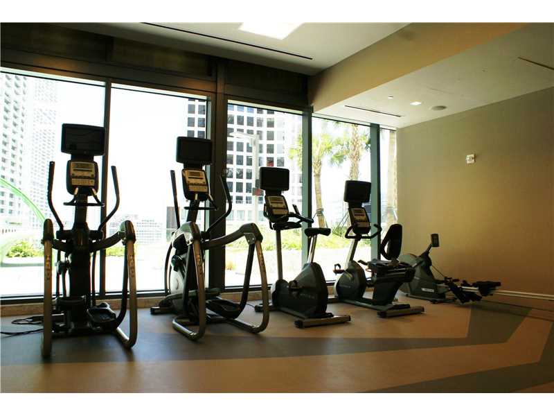 68 Southeast 6TH St., Miami, FL 33131