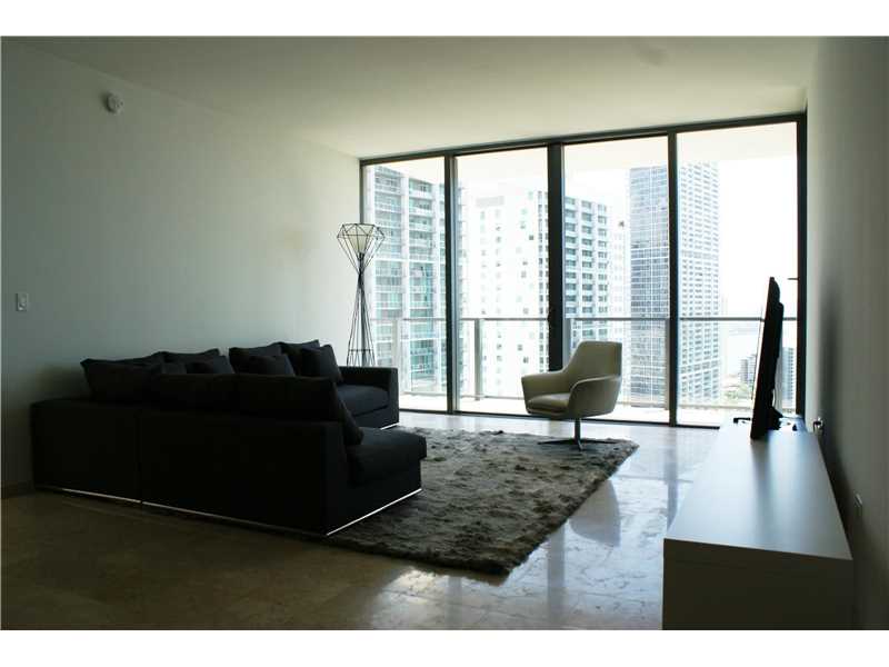 68 Southeast 6TH St., Miami, FL 33131