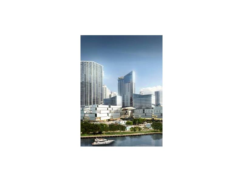 68 Southeast 6 ST, Miami, FL 33131