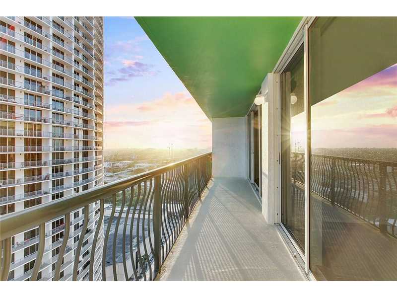 1756 North Bayshore Dr, Miami, FL 33132