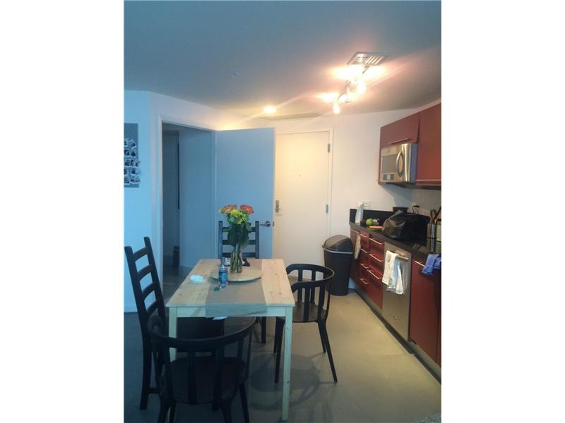 253 Northeast 2nd St, Miami, FL 33132