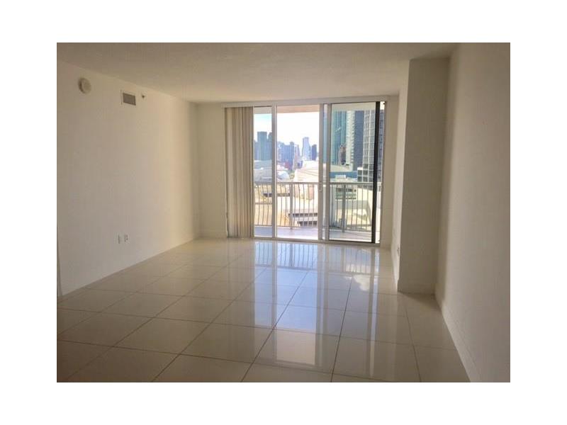 1750 North BAYSHORE, Miami, FL 33132