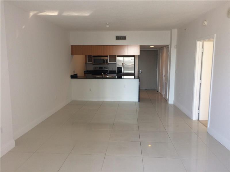 1750 N Bayshore Dr 1806, Miami, FL 33132