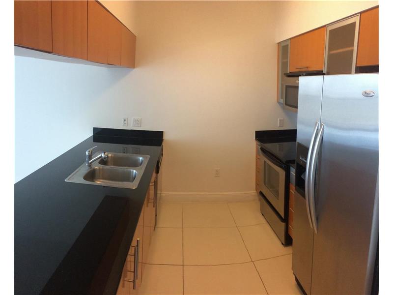 1750 N Bayshore Dr 1806, Miami, FL 33132