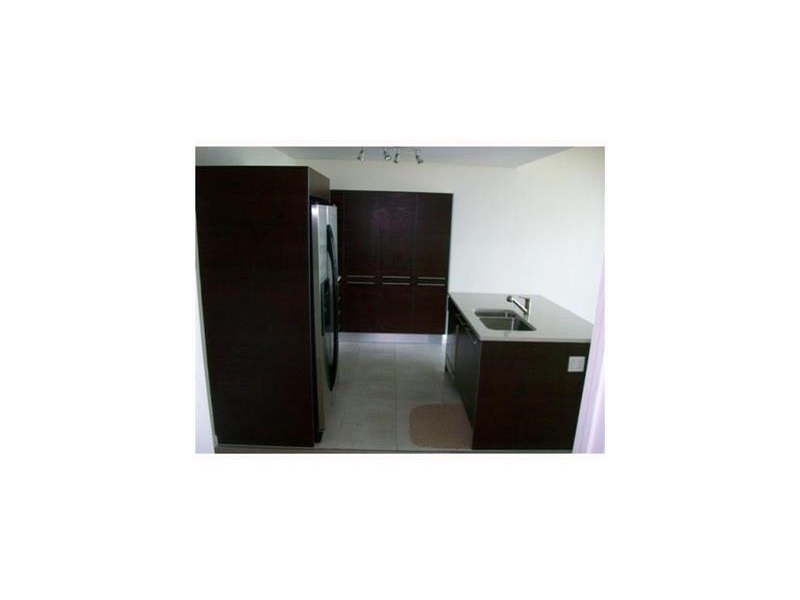 1900 North BAYSHORE DR, Miami, FL 33132