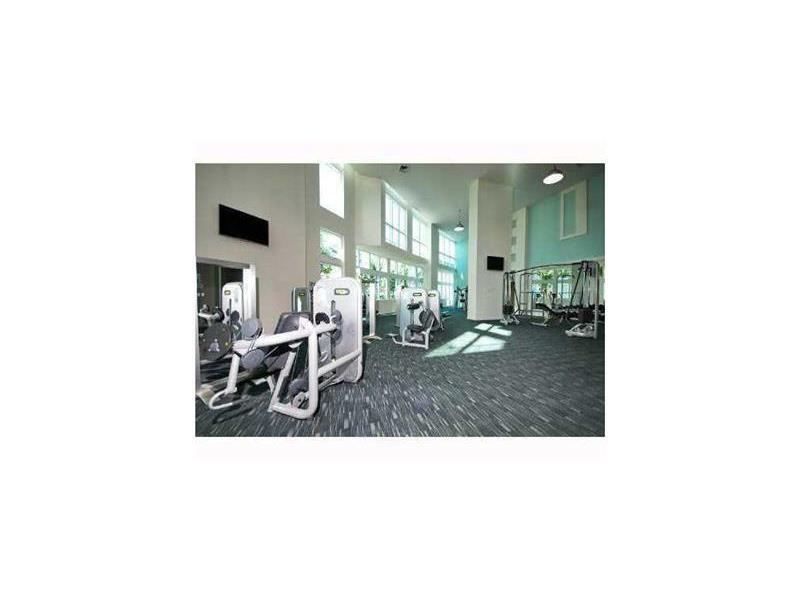 1900 North BAYSHORE DR, Miami, FL 33132