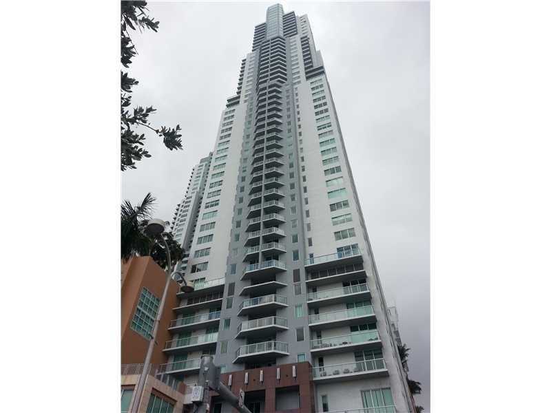 244Biscayne Blvd, Miami, FL 33132