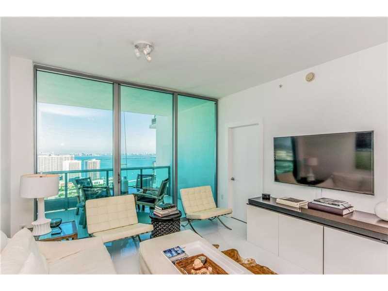 900Biscayne Blvd, Miami, FL 33132