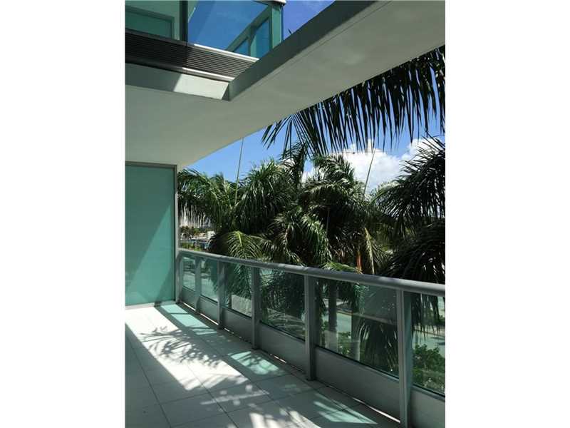 900BISCAYNE BL, Miami, FL 33132