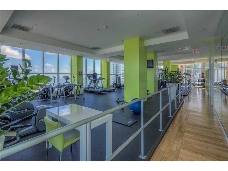 133 Northeast 2 AV, Miami, FL 33132