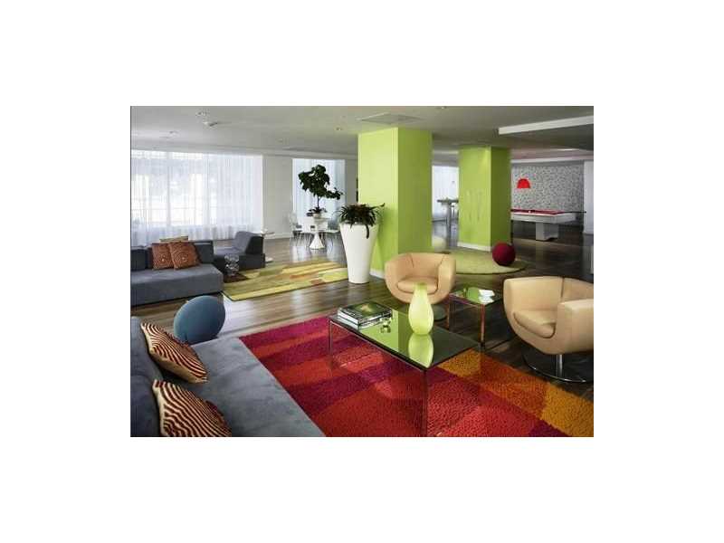133 Northeast 2 AV, Miami, FL 33132