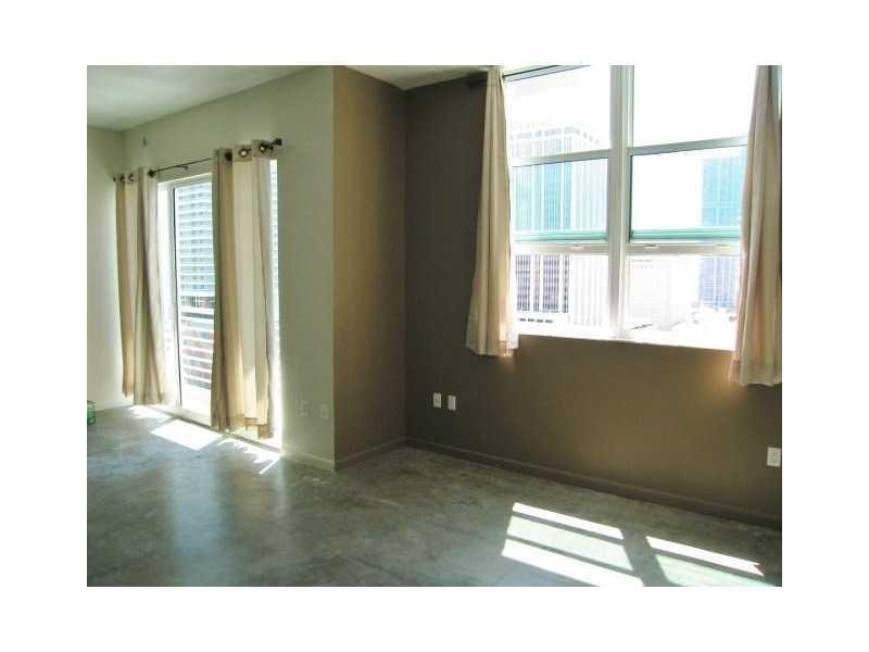 133 Northeast 2nd Ave, Miami, FL 33132