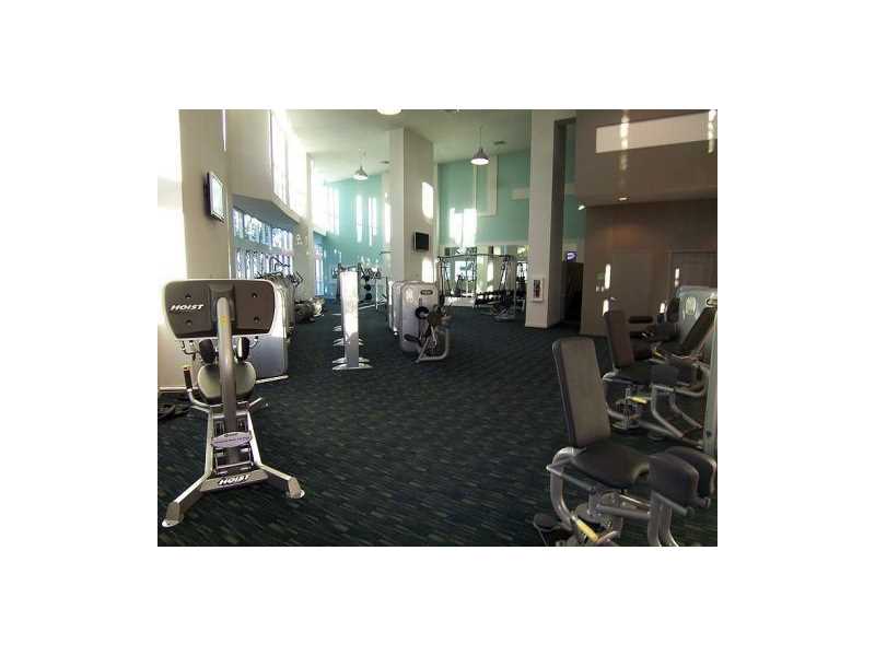 1900 North Bayshore Dr, Miami, FL 33132
