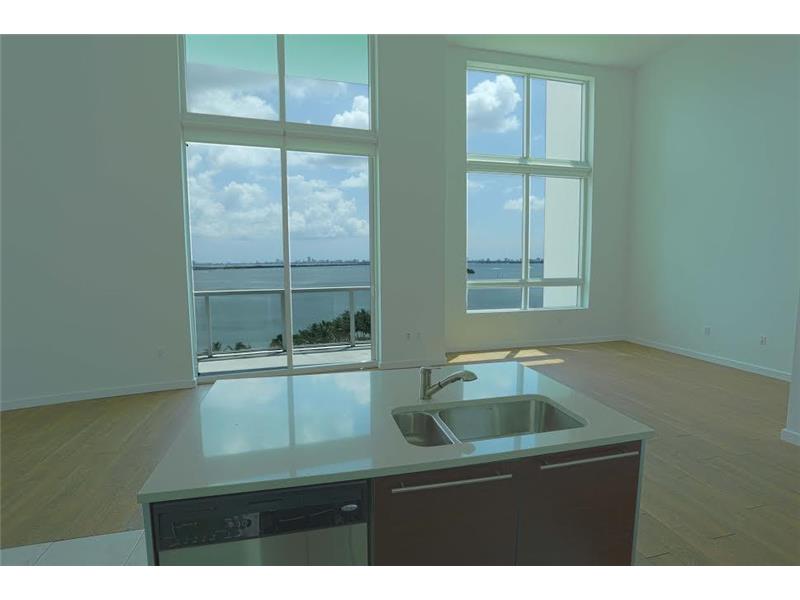 1900 North Bayshore Dr, Miami, FL 33132