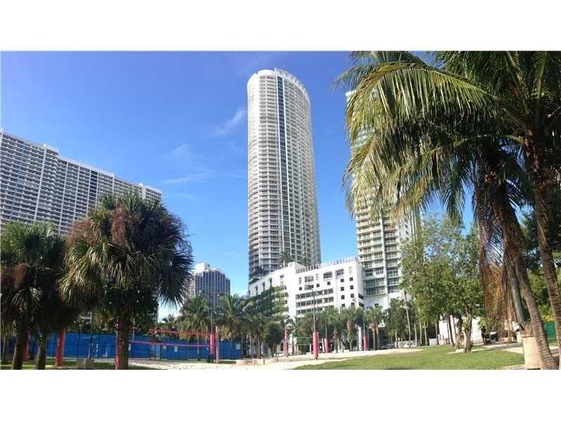 1750 North BAYSHORE DR, Miami, FL 33132