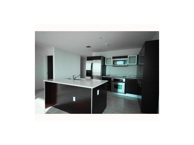 1900 North Bayshore Dr, Miami, FL 33132