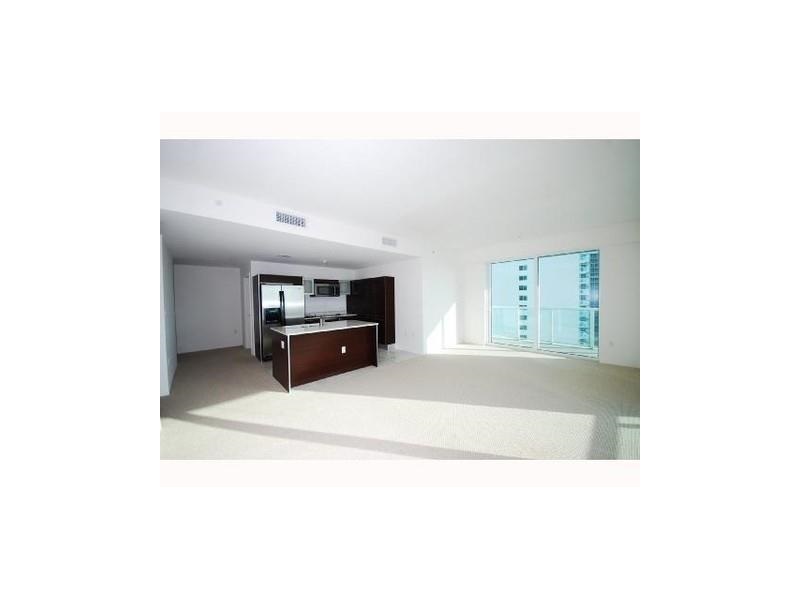 1900 North Bayshore Dr, Miami, FL 33132