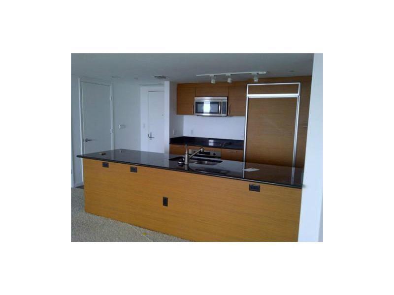 50Biscayne Blvd, Miami, FL 33132