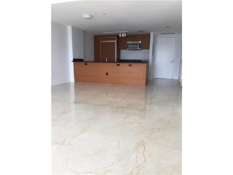 50BISCAYNE BL, Miami, FL 33132