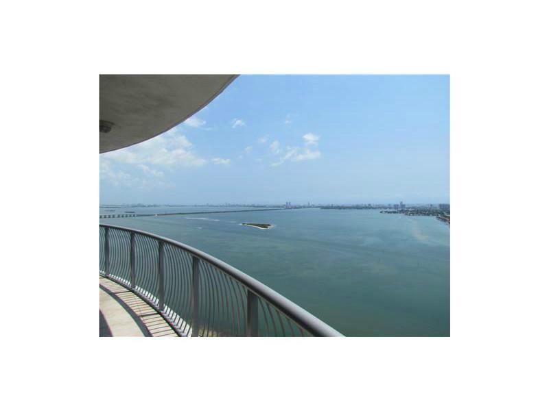 1750 N Bayshore Dr 4002, Miami, FL 33132
